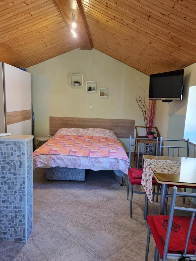 Studio-apartman-diana * Brsec